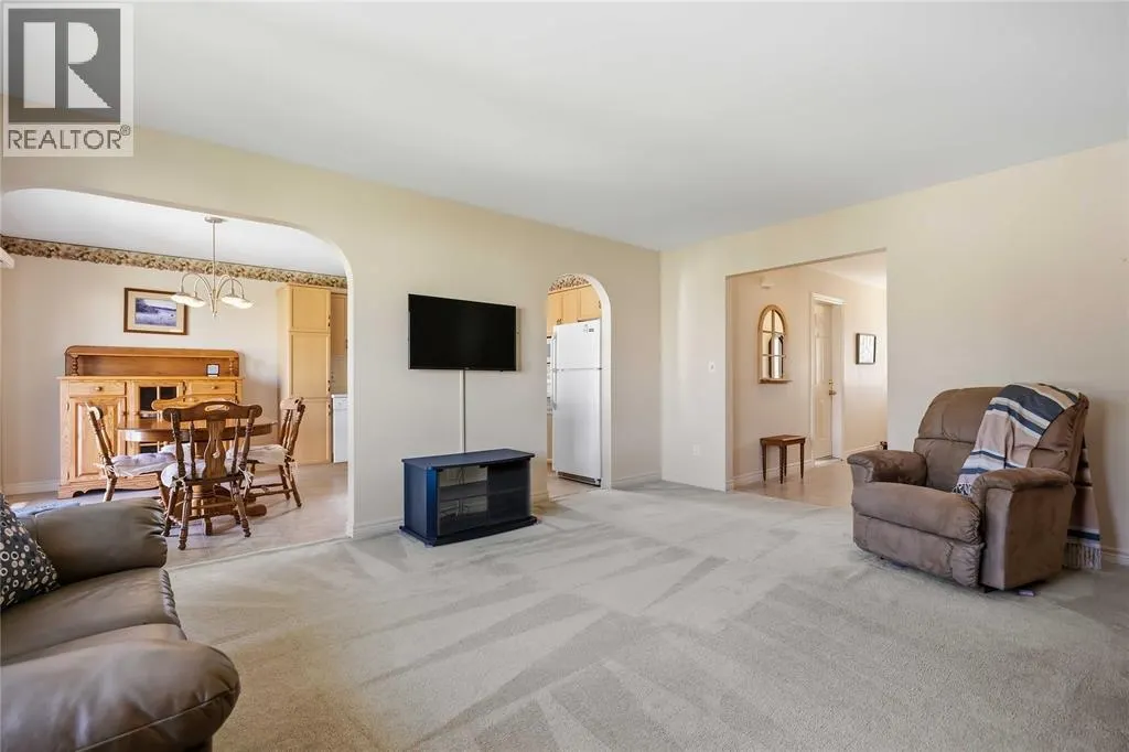 5700 BLACKWELL Sideroad Unit# 380