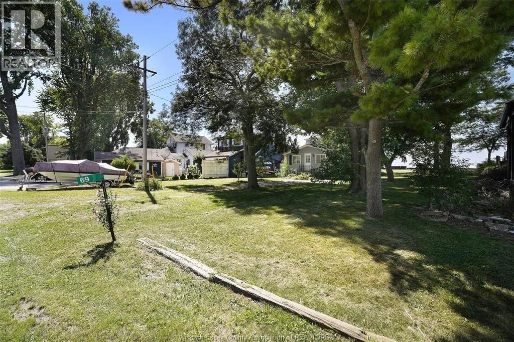 69 WILLOW BEACH ROAD