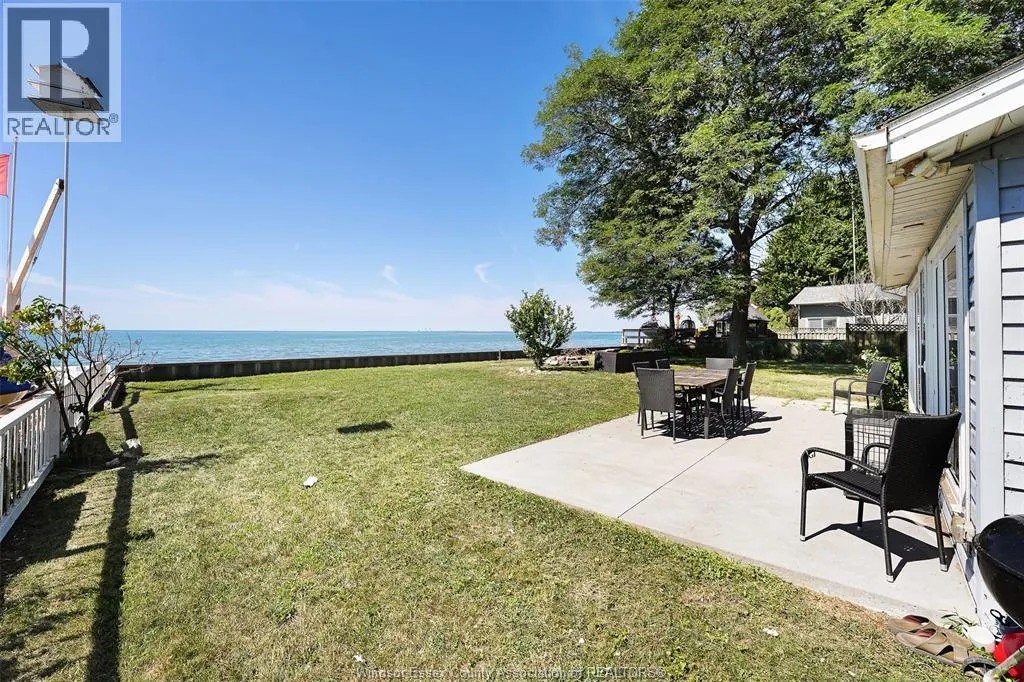 69 WILLOW BEACH ROAD