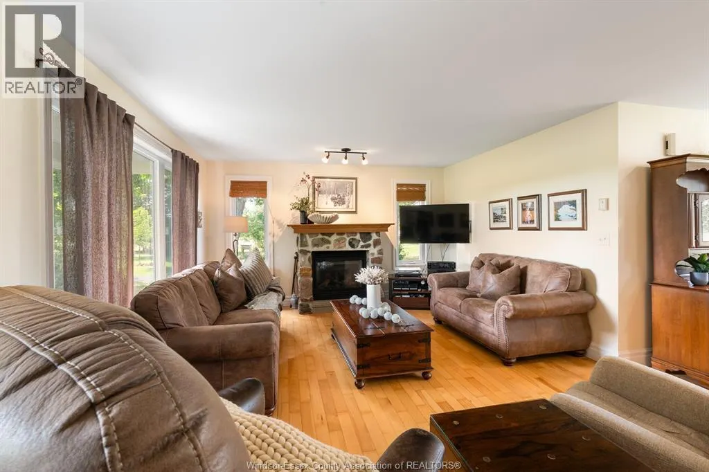 1642 Road 2 West
