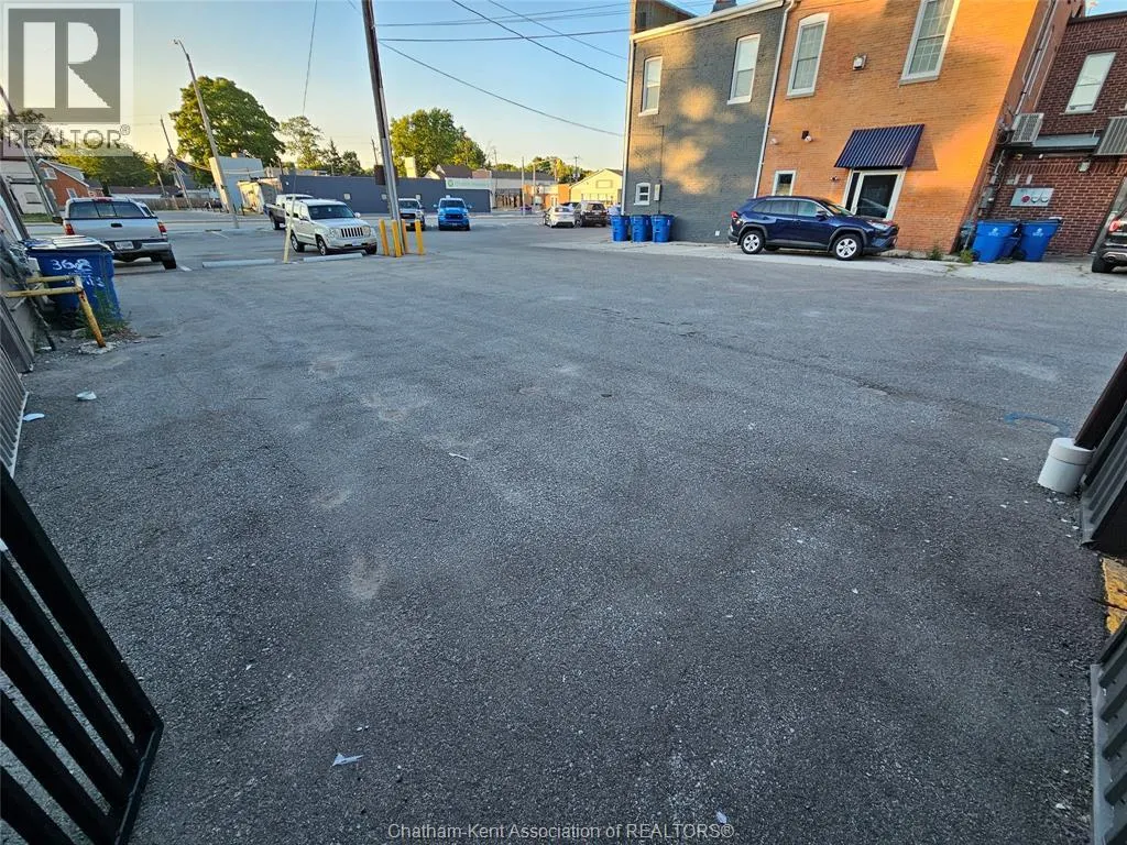134 Duncan STREET