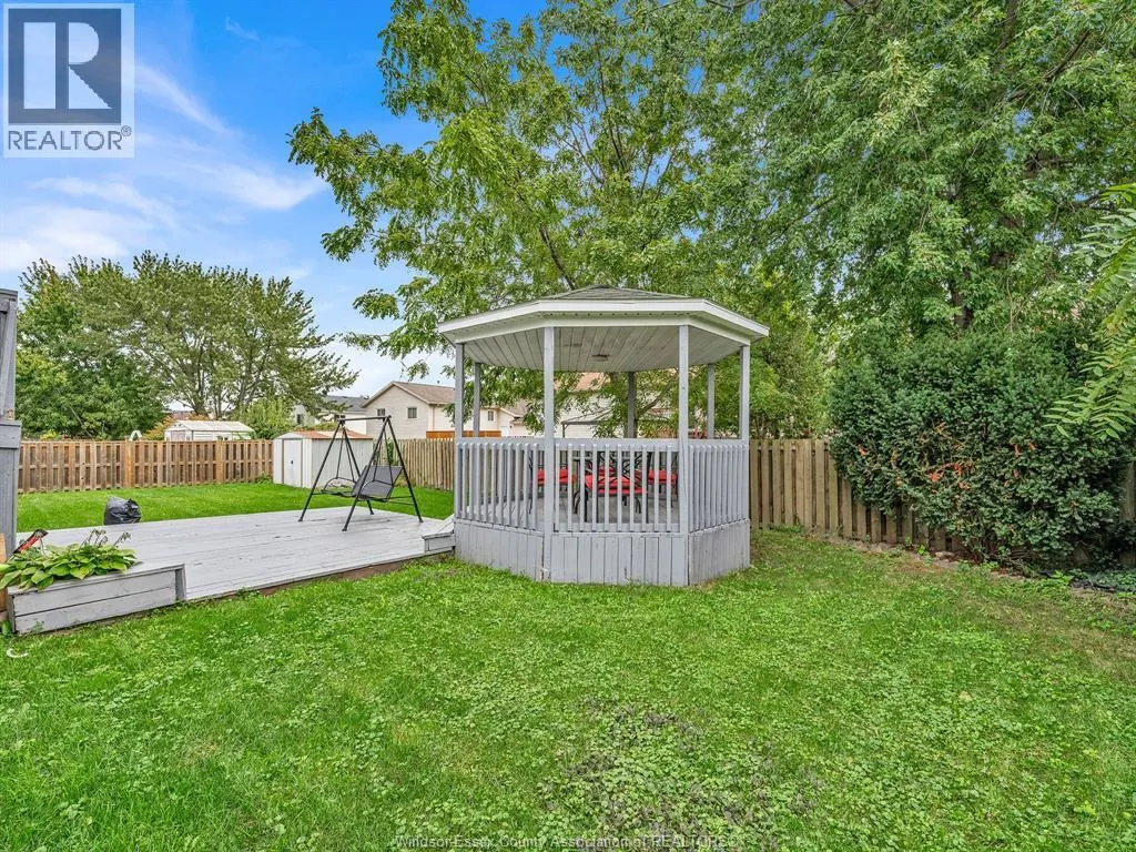 242 GEORGE CRESCENT