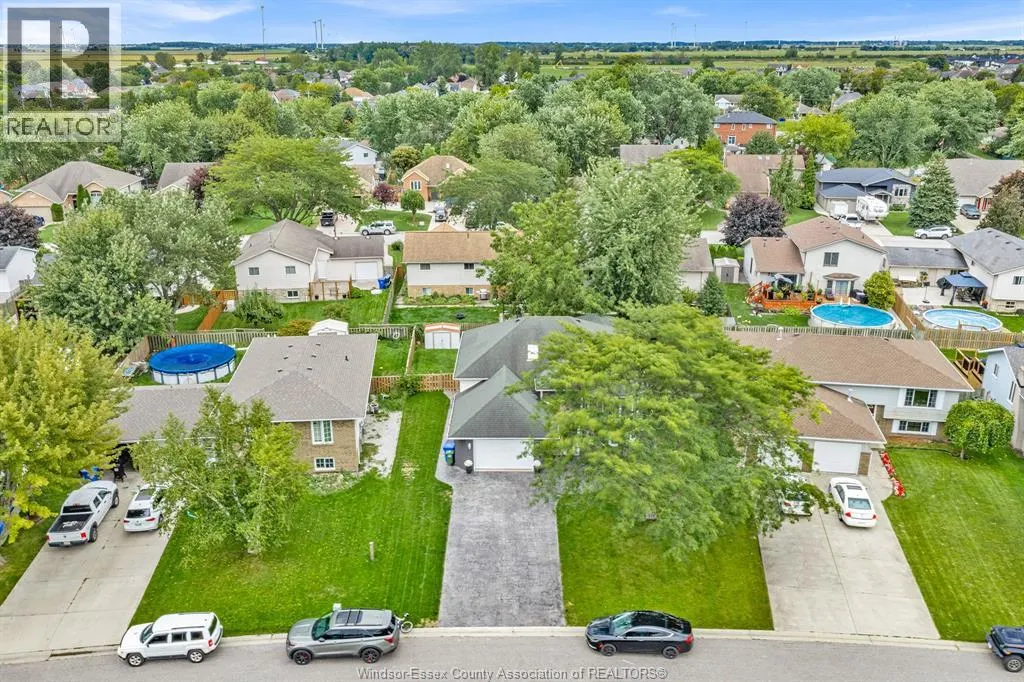 242 GEORGE CRESCENT