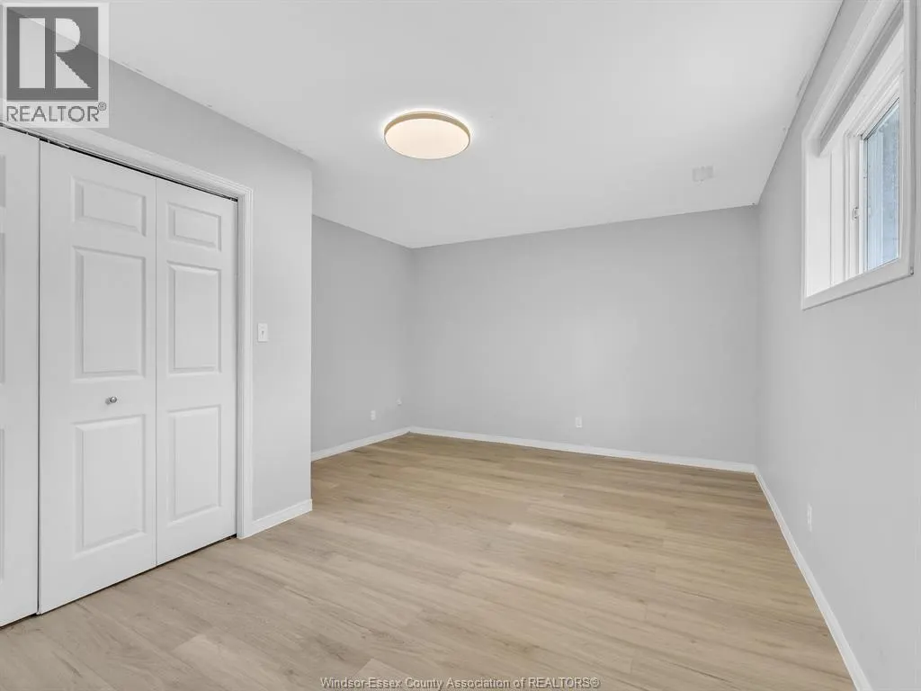242 GEORGE CRESCENT