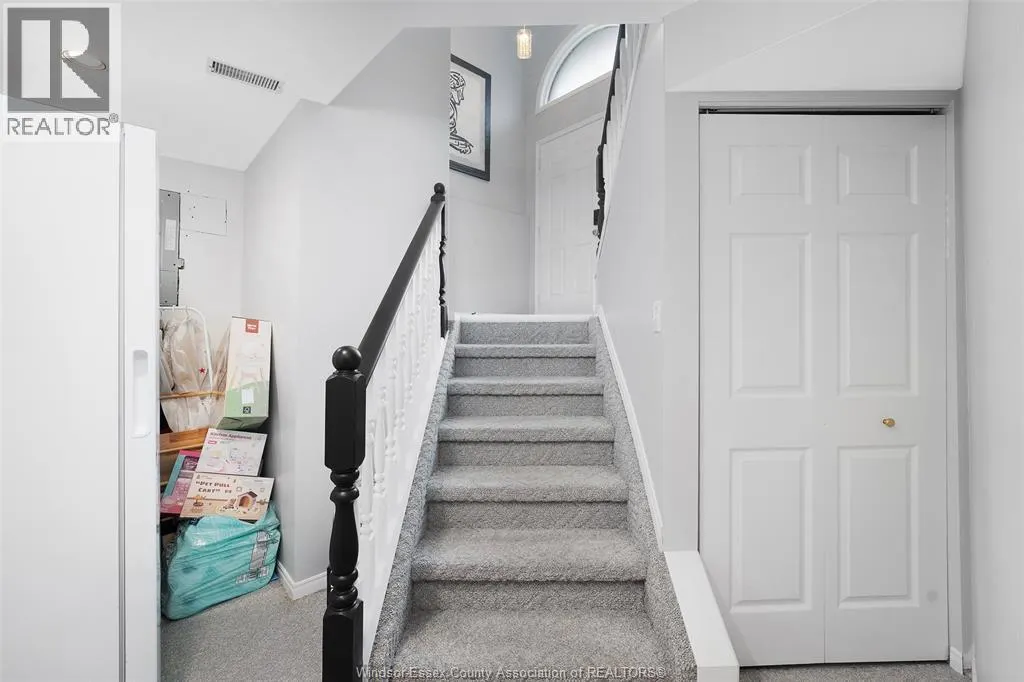 12589 HORWOOD CRESCENT