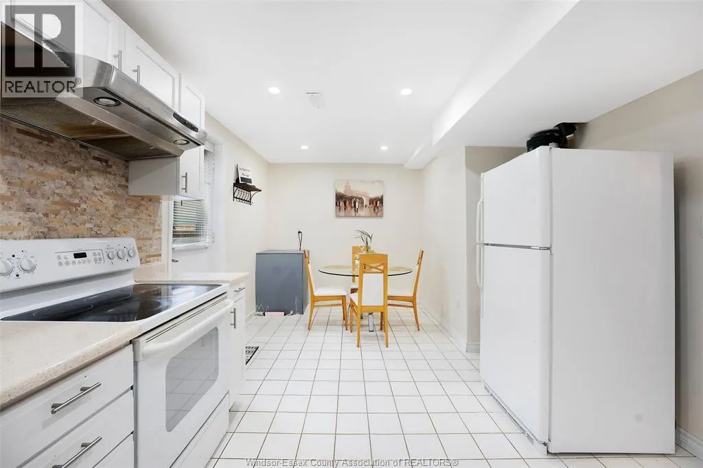 12589 HORWOOD CRESCENT
