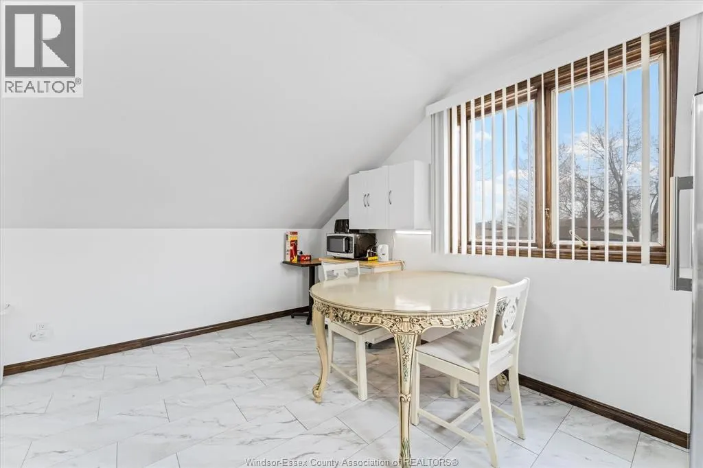 1467 GUILDWOOD CRESCENT