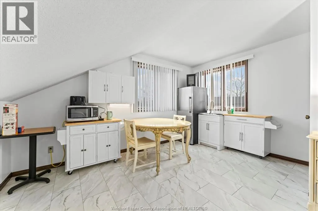 1467 GUILDWOOD CRESCENT