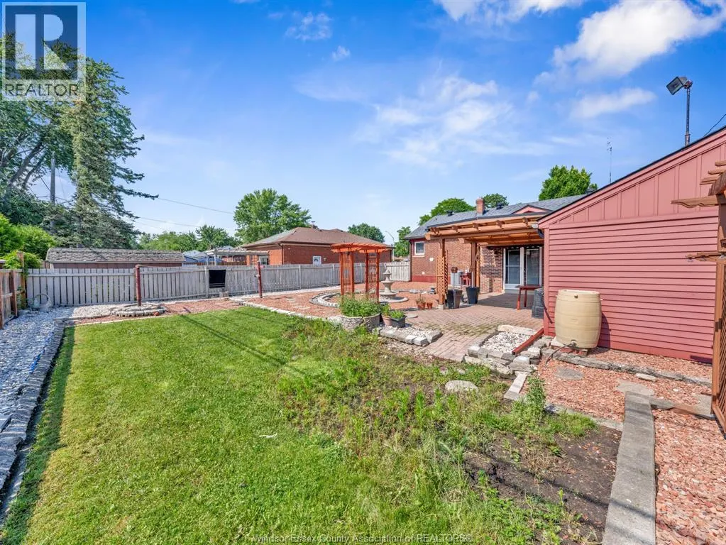 3551 DOMINION BOULEVARD