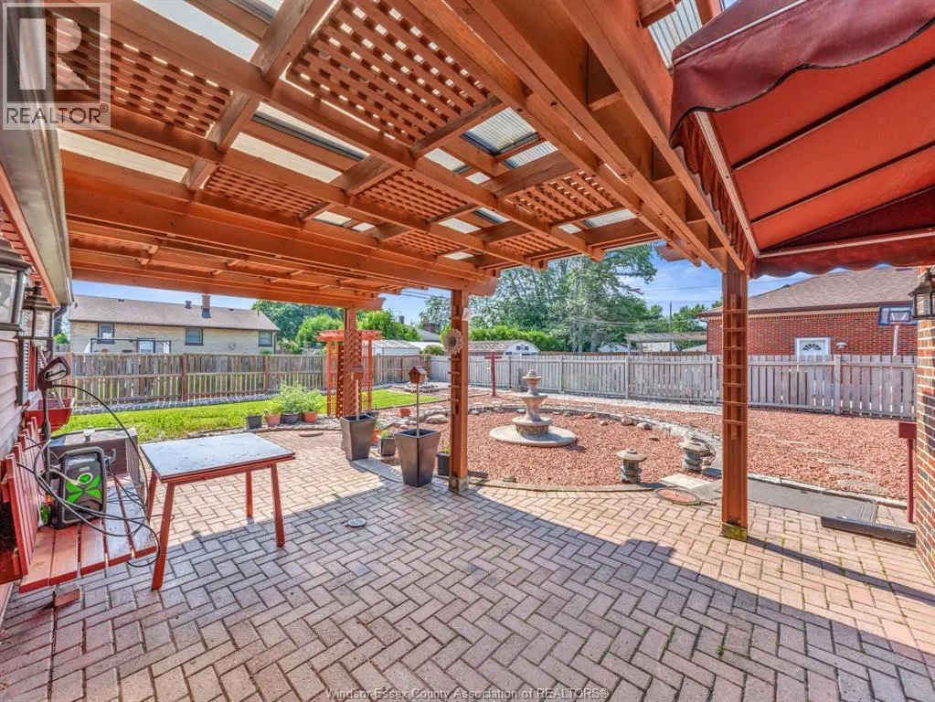 3551 DOMINION BOULEVARD
