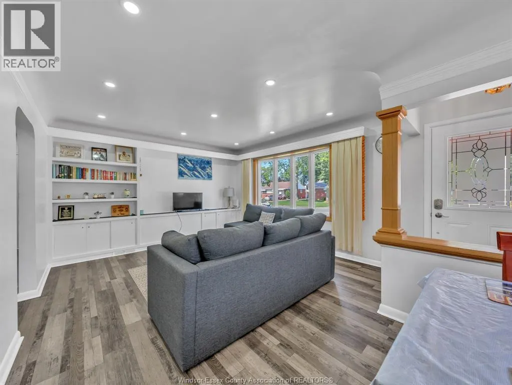 3551 DOMINION BOULEVARD