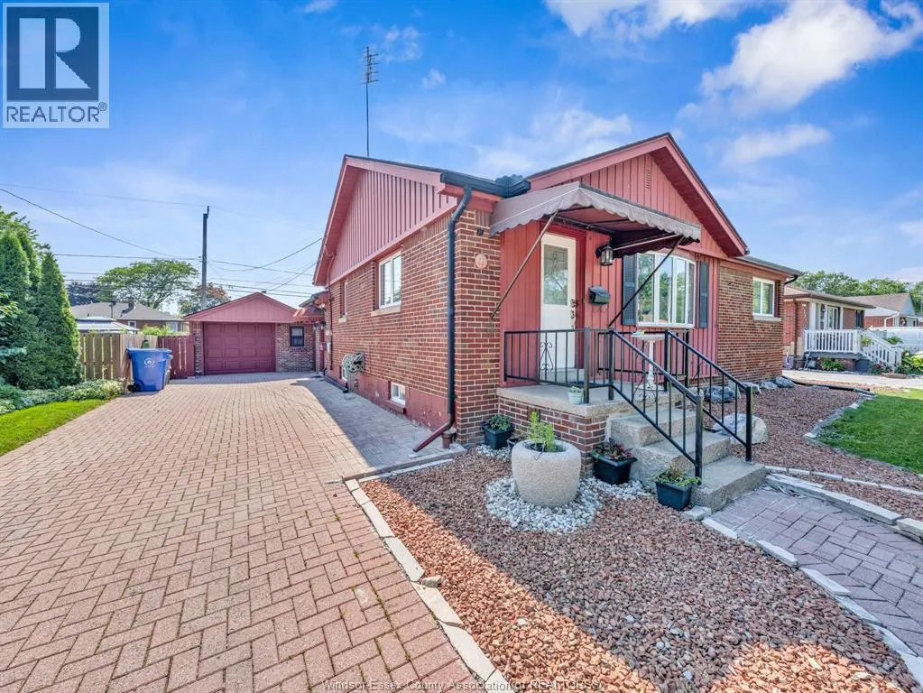 3551 DOMINION BOULEVARD