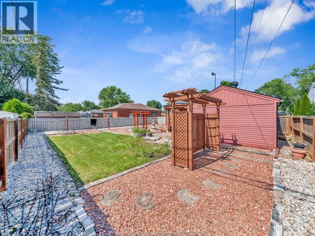 3551 DOMINION BOULEVARD