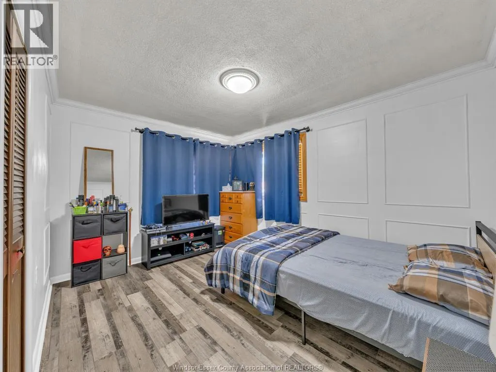 3551 DOMINION BOULEVARD