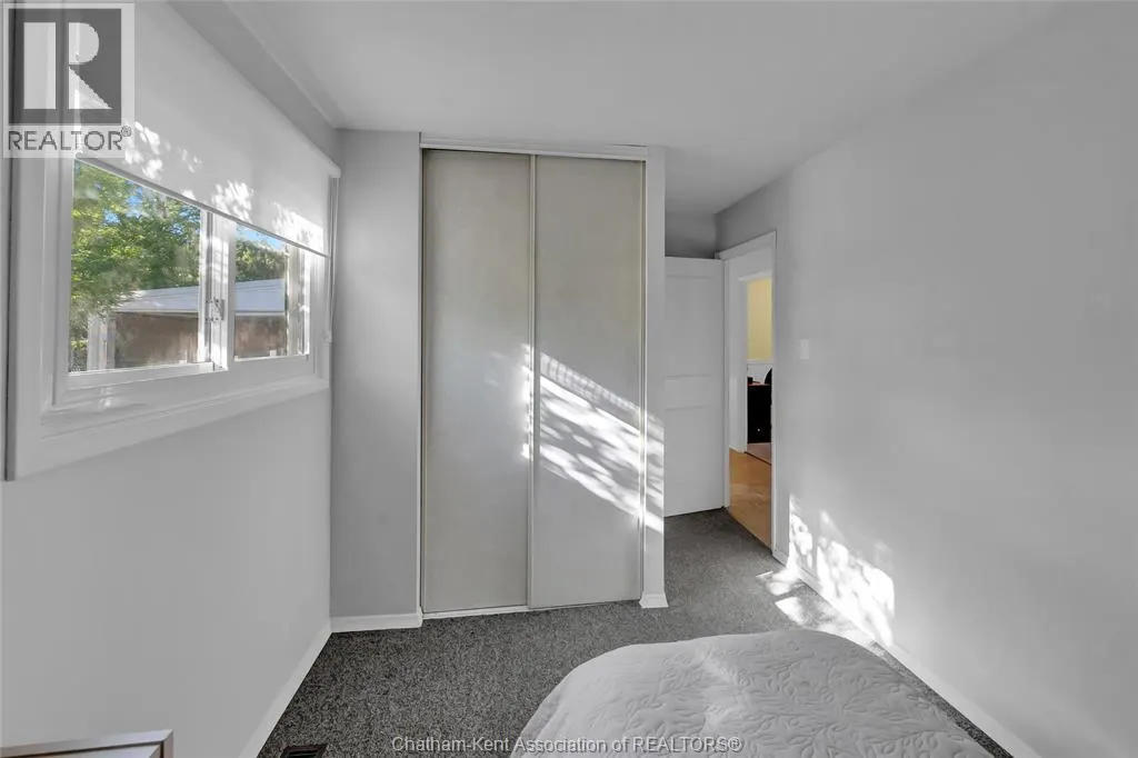 27 Marion AVENUE