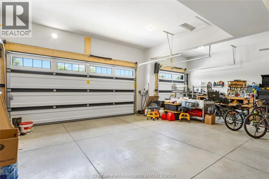42 ROSEWOOD CRESCENT