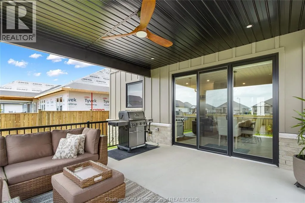 42 ROSEWOOD CRESCENT