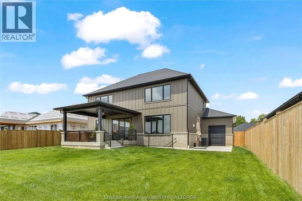 42 ROSEWOOD CRESCENT
