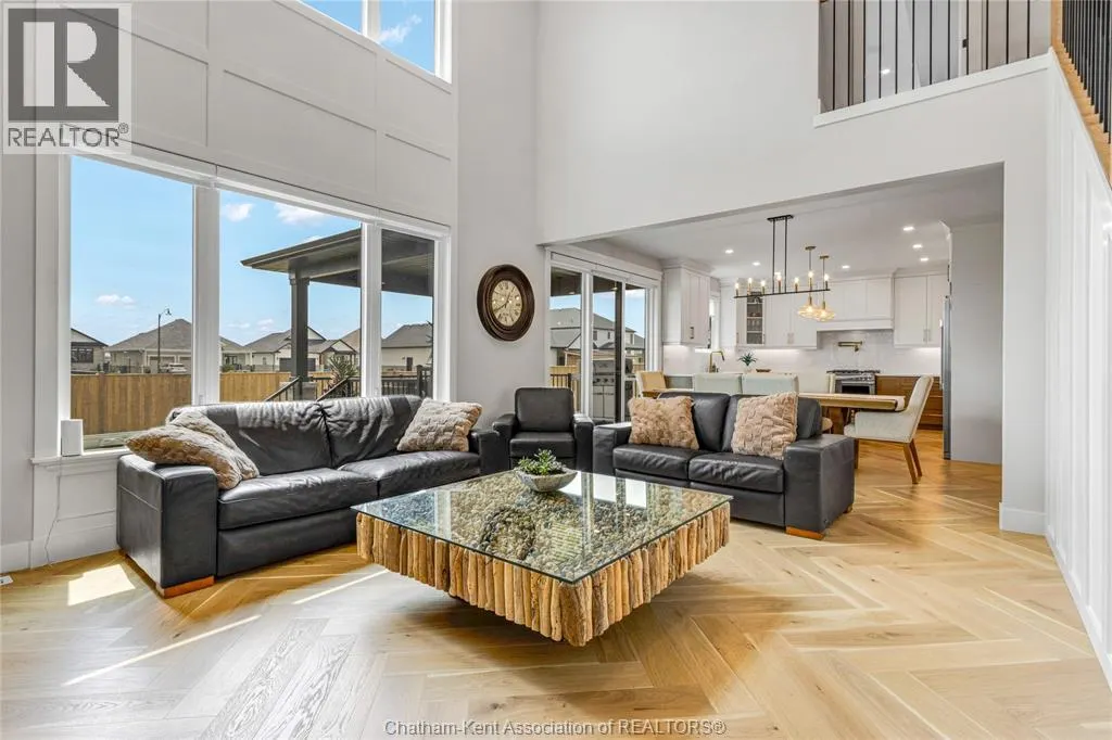 42 ROSEWOOD CRESCENT