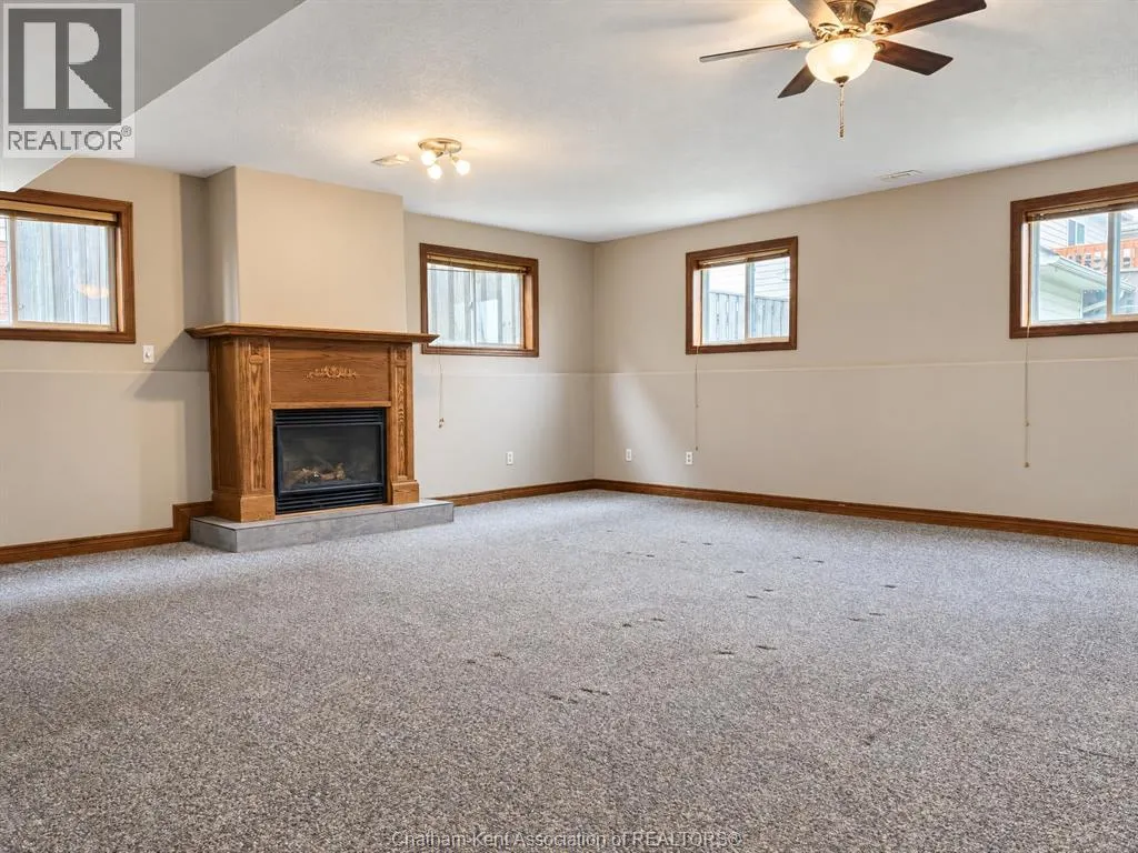 74 Fieldstone PLACE