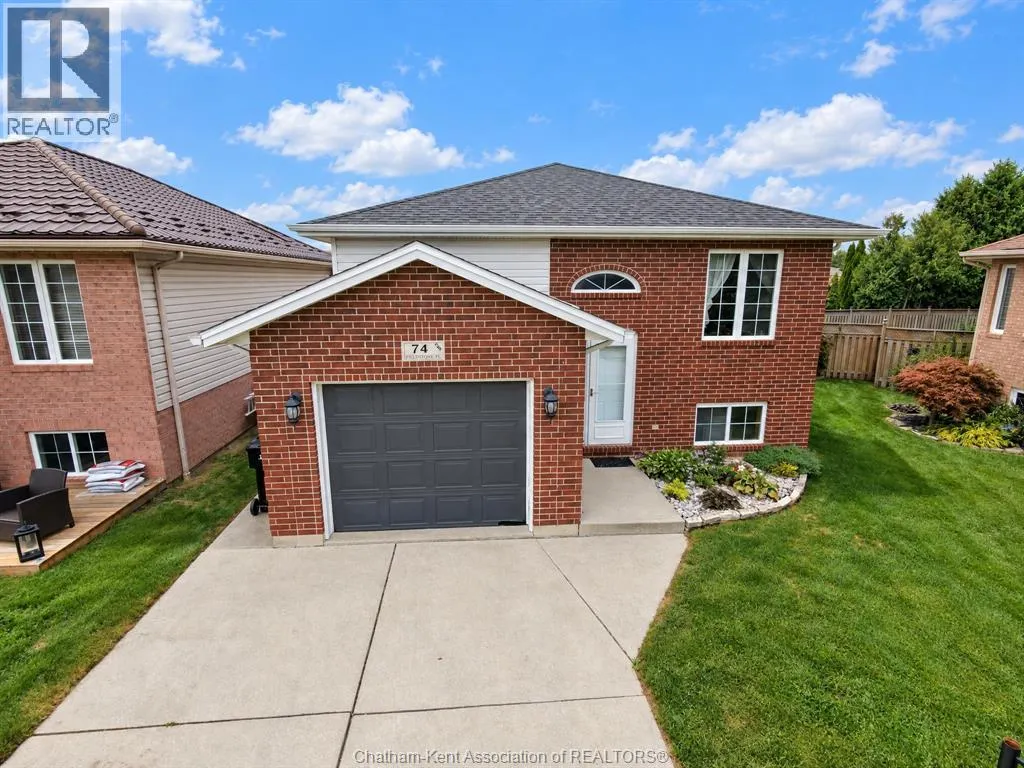 74 Fieldstone PLACE