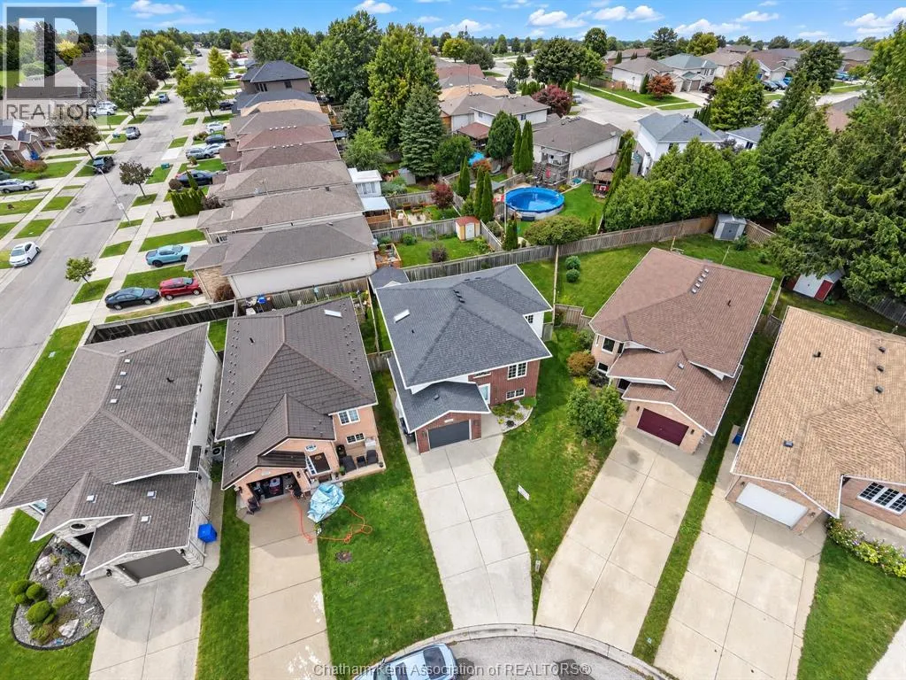 74 Fieldstone PLACE