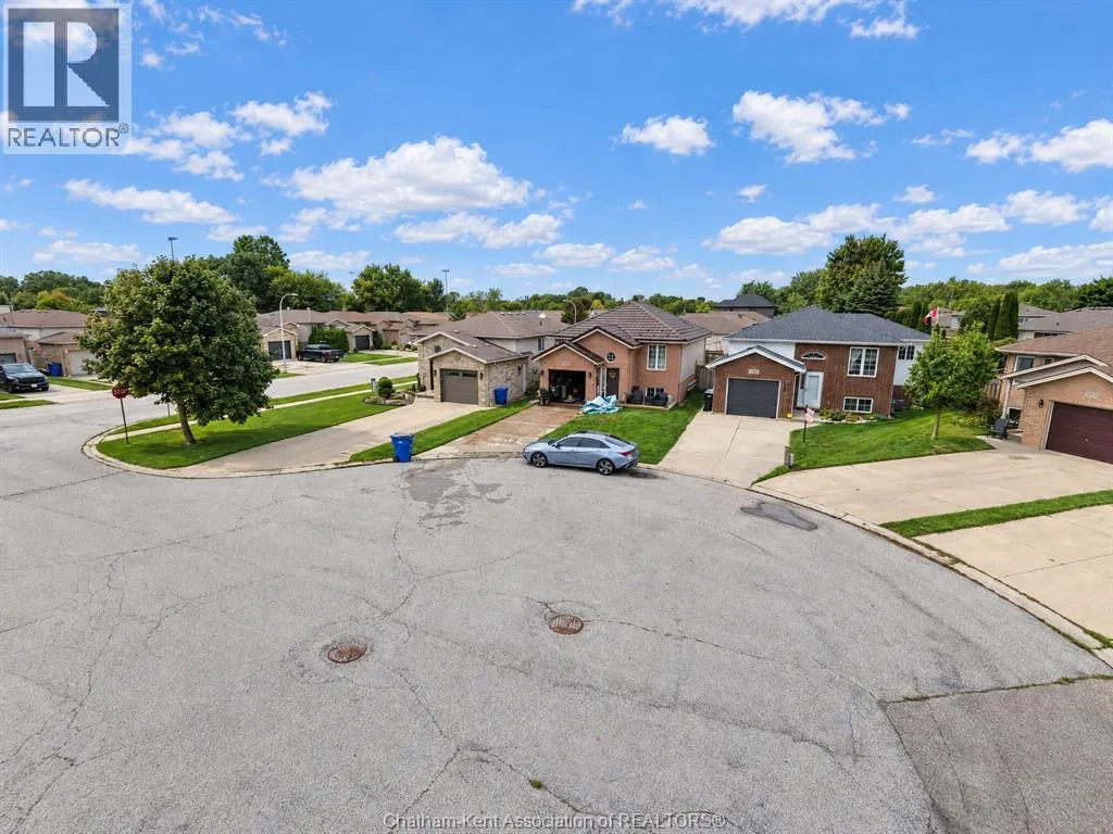 74 Fieldstone PLACE