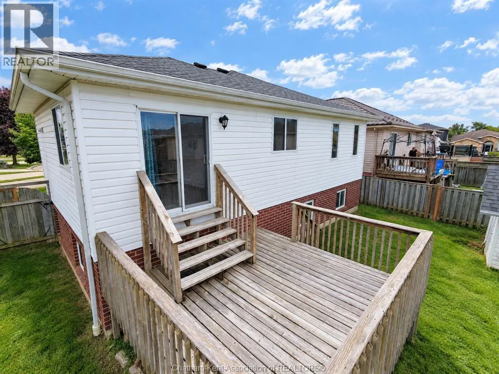 74 Fieldstone PLACE