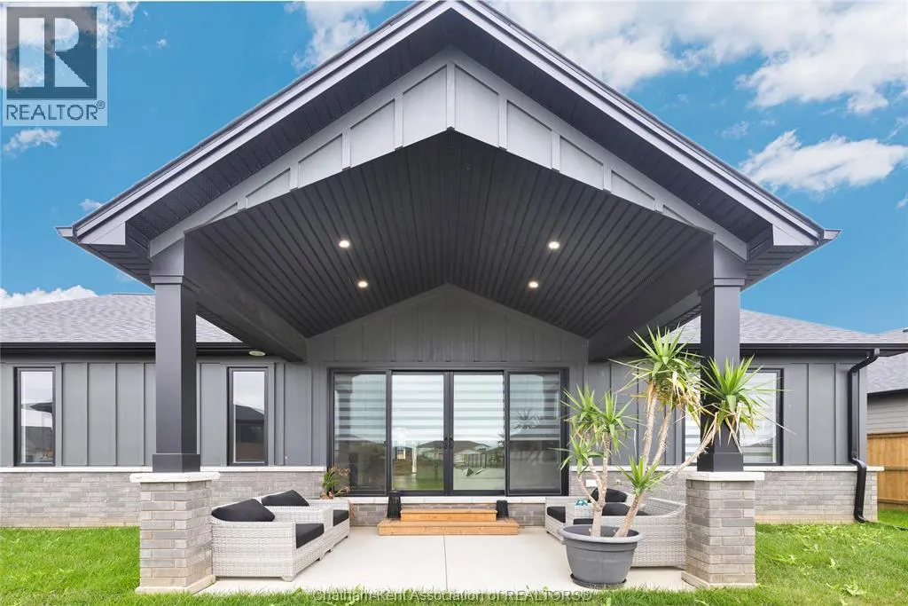 111 Bloomington WAY