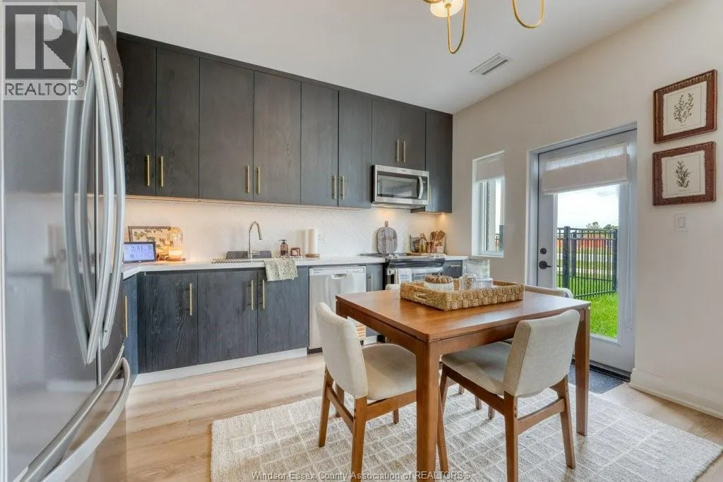 4300 Laurier PARKWAY Unit# 215