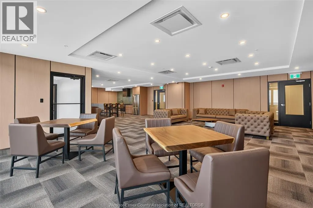 4400 Laurier PARKWAY Unit# 206