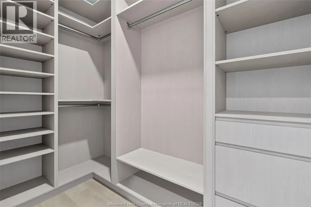 4400 Laurier PARKWAY Unit# 206