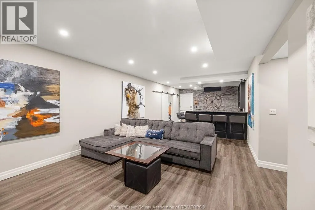 226 RAFIH CRESCENT