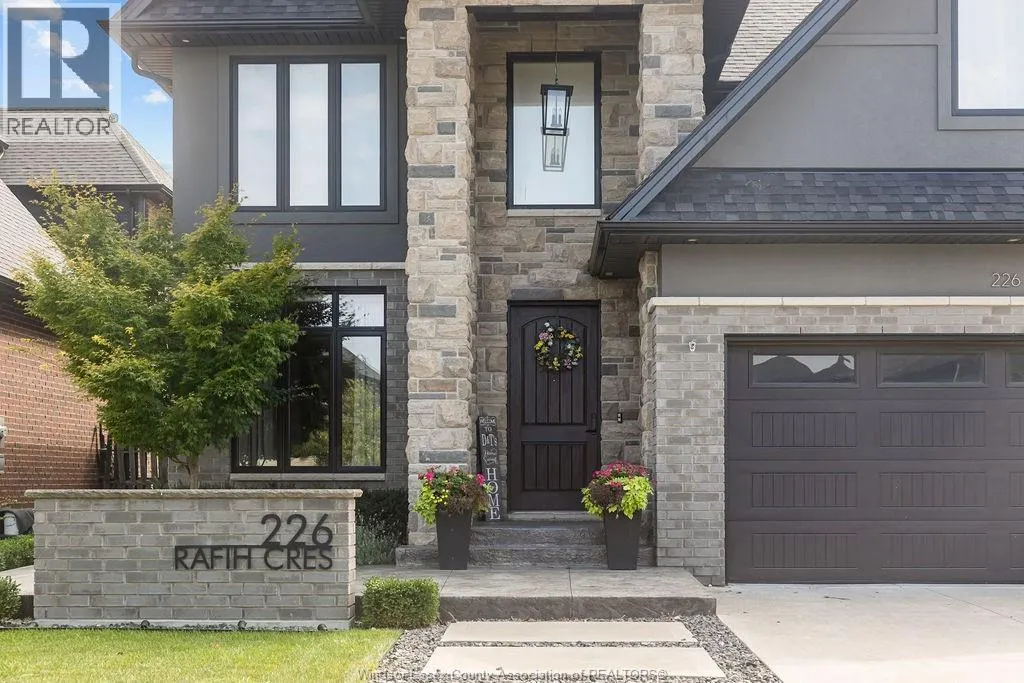 226 RAFIH CRESCENT