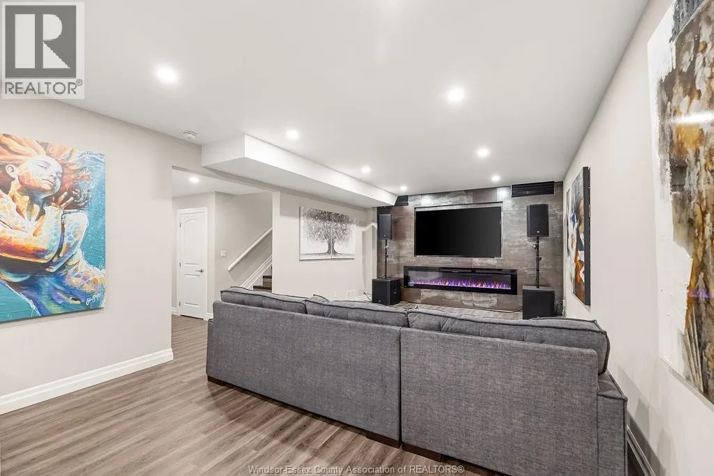 226 RAFIH CRESCENT