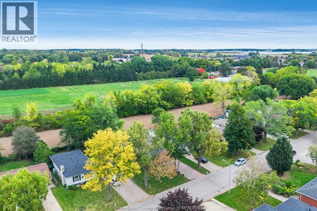 64 Palmer Dr