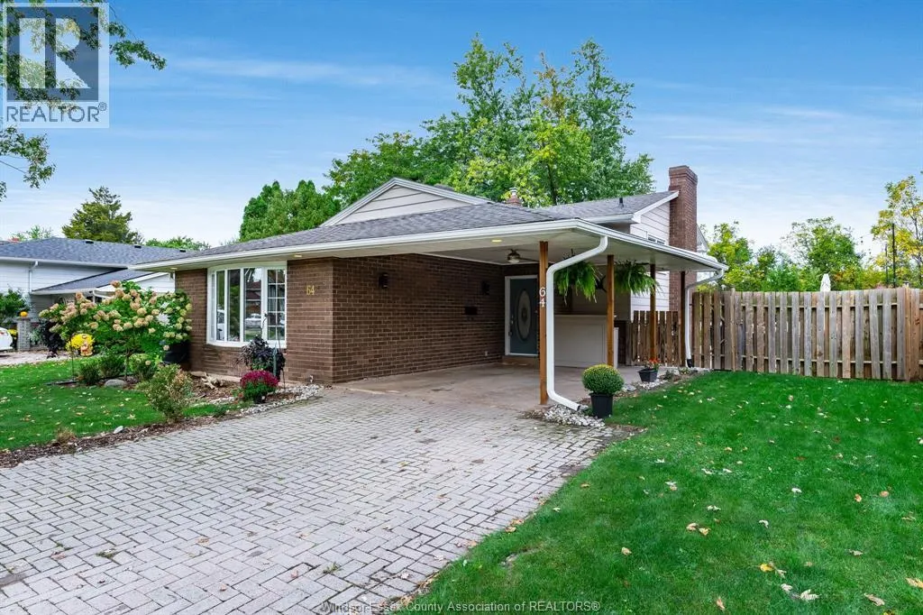 64 Palmer Dr