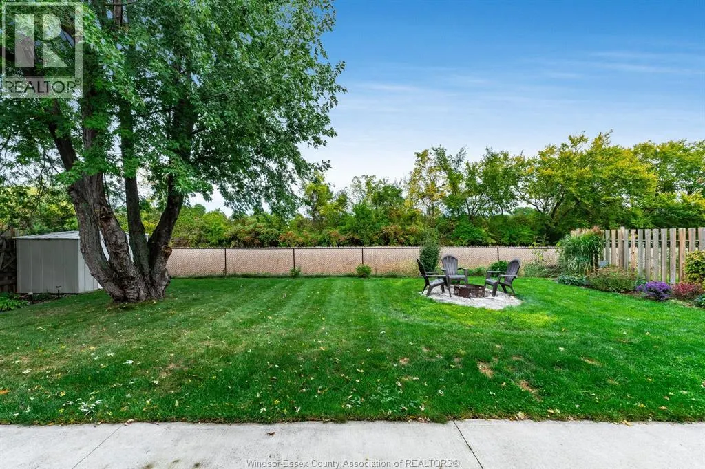 64 Palmer Dr