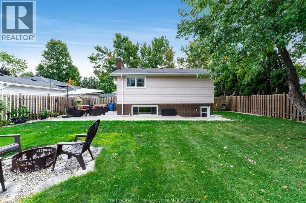 64 Palmer Dr