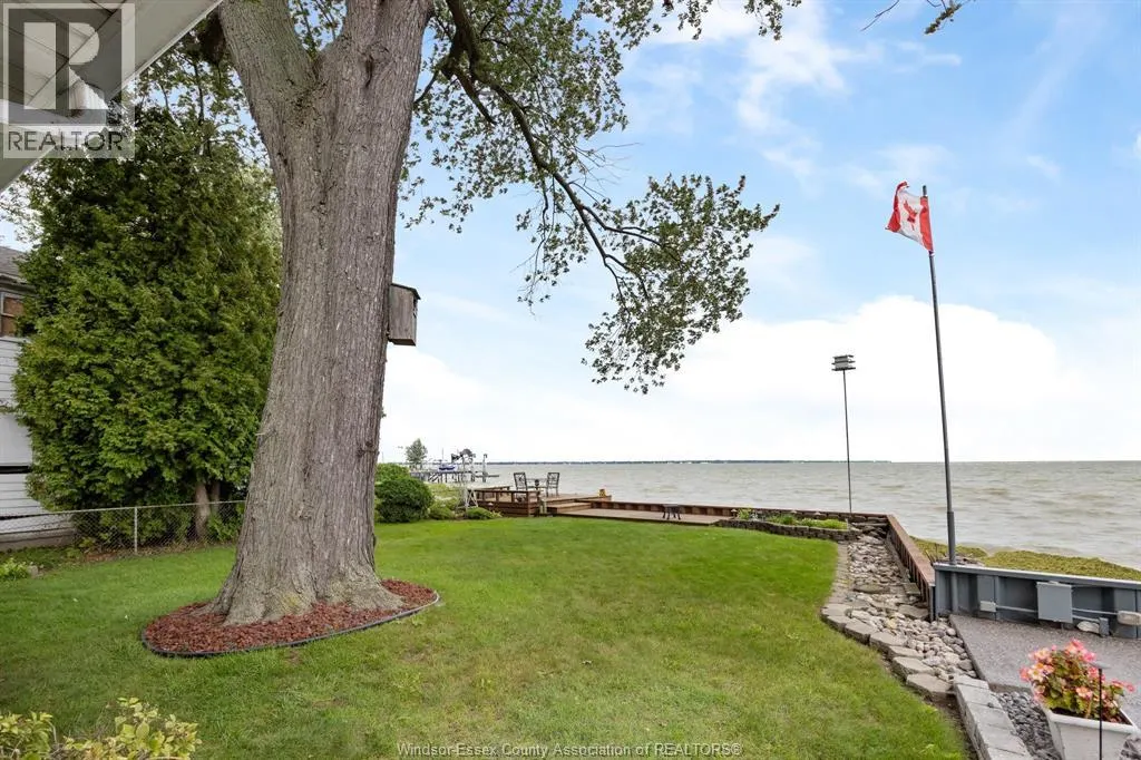13122 Riverside DRIVE East