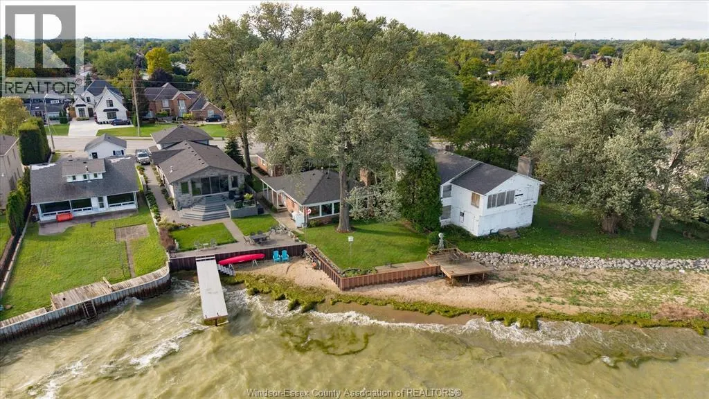 13122 Riverside DRIVE East