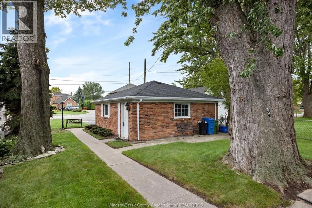 13122 Riverside DRIVE East