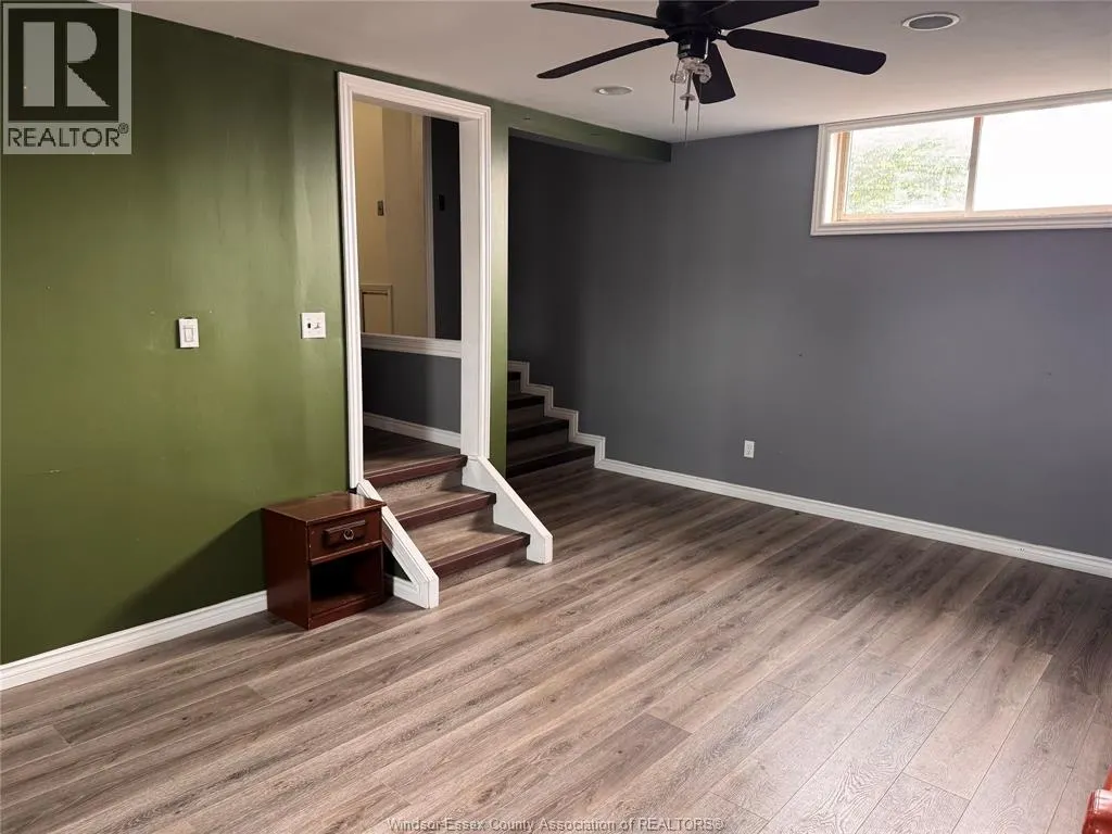 58 Talbot STREET North Unit# 2