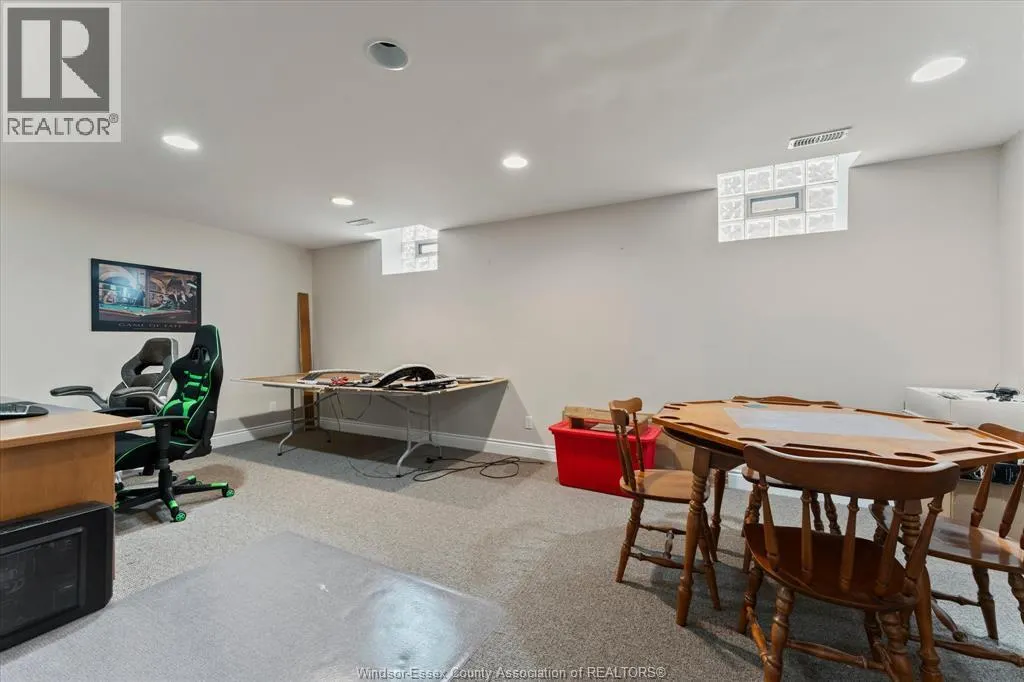 1031 Huntington BOULEVARD