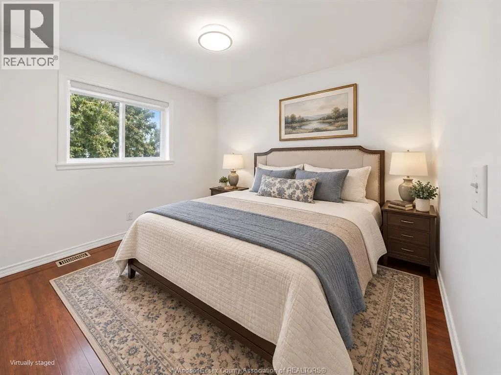 124 HIGGINS CRESCENT