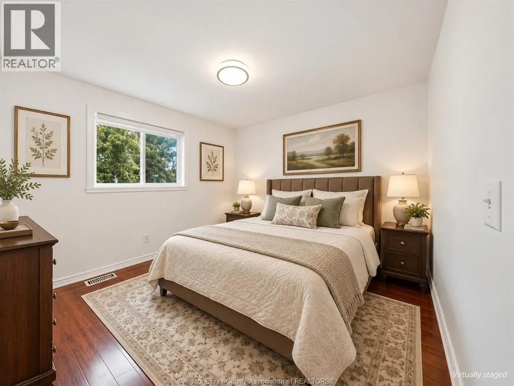 124 HIGGINS CRESCENT