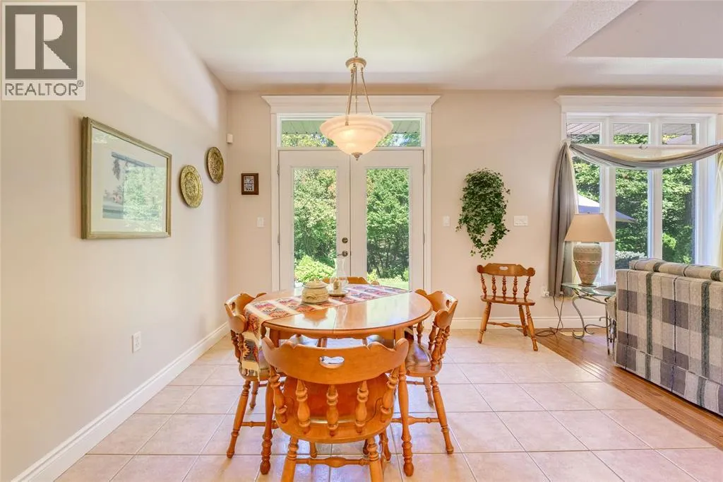 3125 BROOKSIDE CRESCENT