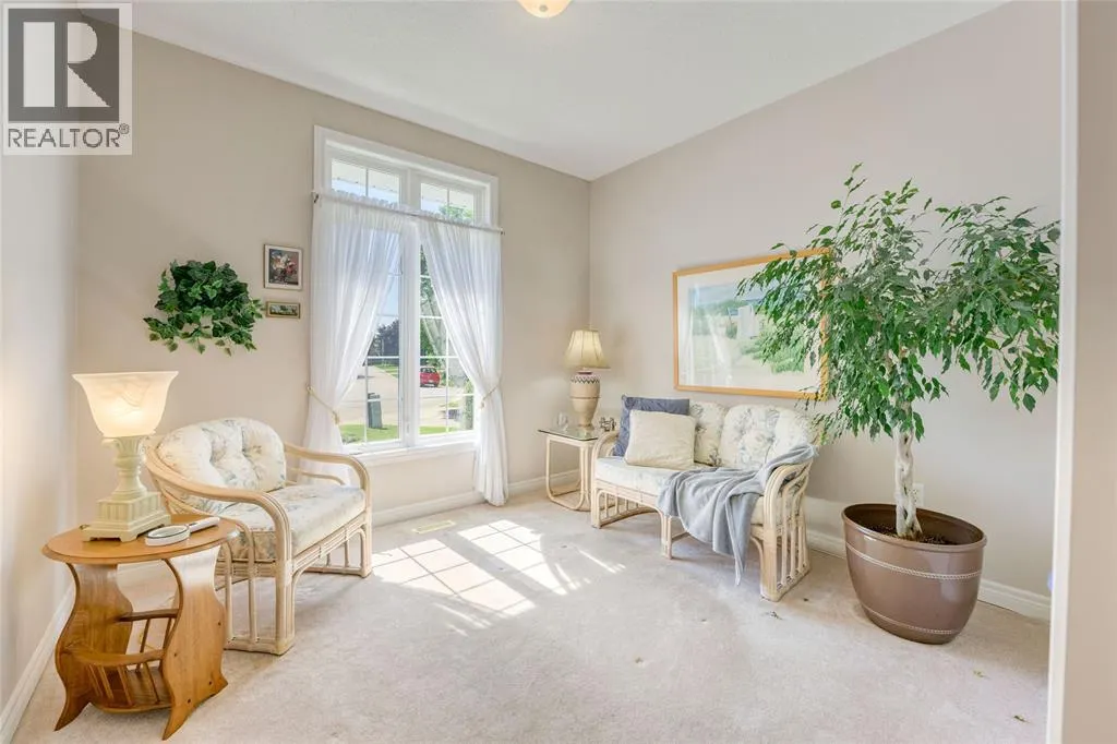 3125 BROOKSIDE CRESCENT