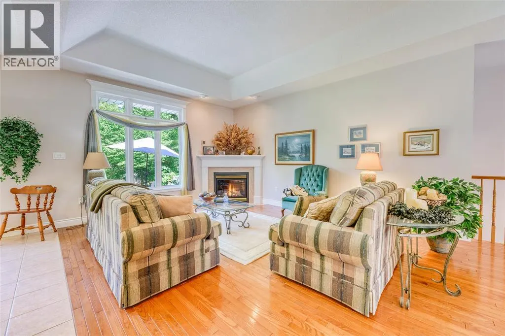 3125 BROOKSIDE CRESCENT