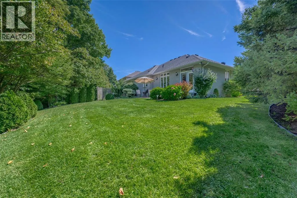 3125 BROOKSIDE CRESCENT